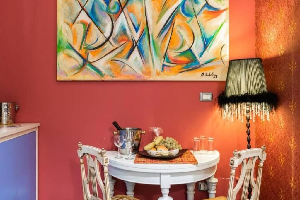 Apt 2 In The Historic Center Bari Eksteriør bilde